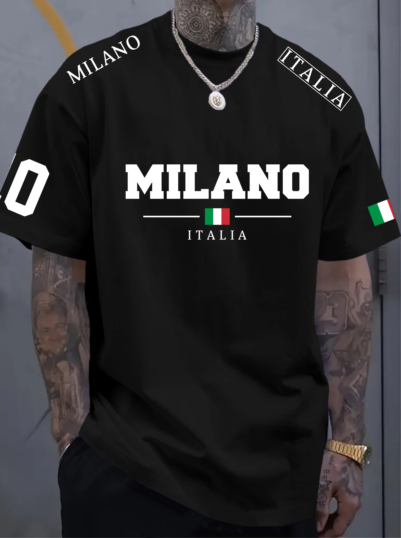 Street Fashion Milano - เสื้อยืดผู้ชาย สไตล์ลำลองแนวสตรีท พิมพ์ลายธงชาติอิตาลี Milano Italia ผ้าโพลีเอสเตอร์