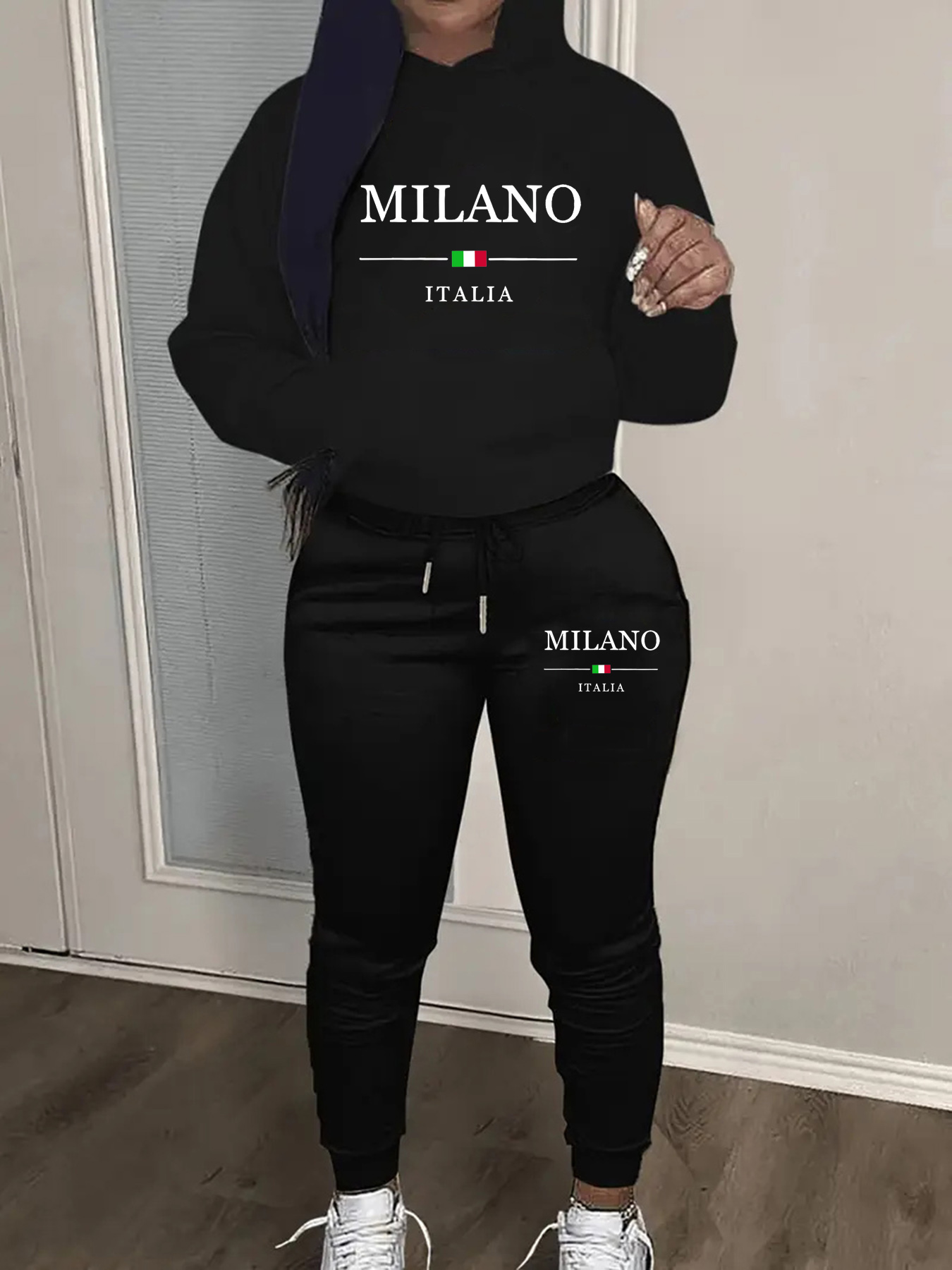 ชุดเสื้อฮู้ดมีฮู้ดพิมพ์ลาย MIL - Street Fashion Milano บทวิจารณ์และราคา